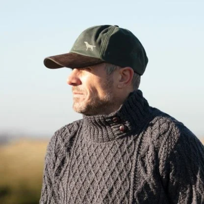 Yellow Labrador Gifts, Waxed Cotton Leather Peak Waterproof Baseball Cap.